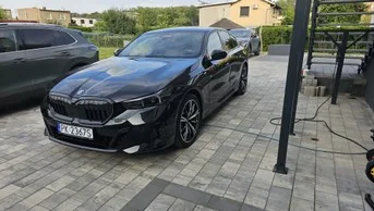 BMW — limuzyna plug-in hybrid